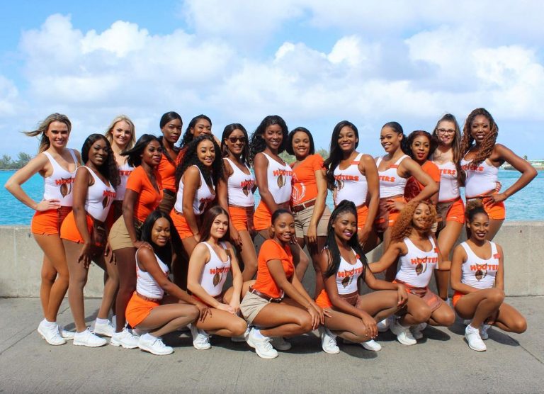 Hooters Opens Again in Nassau, Bahamas
